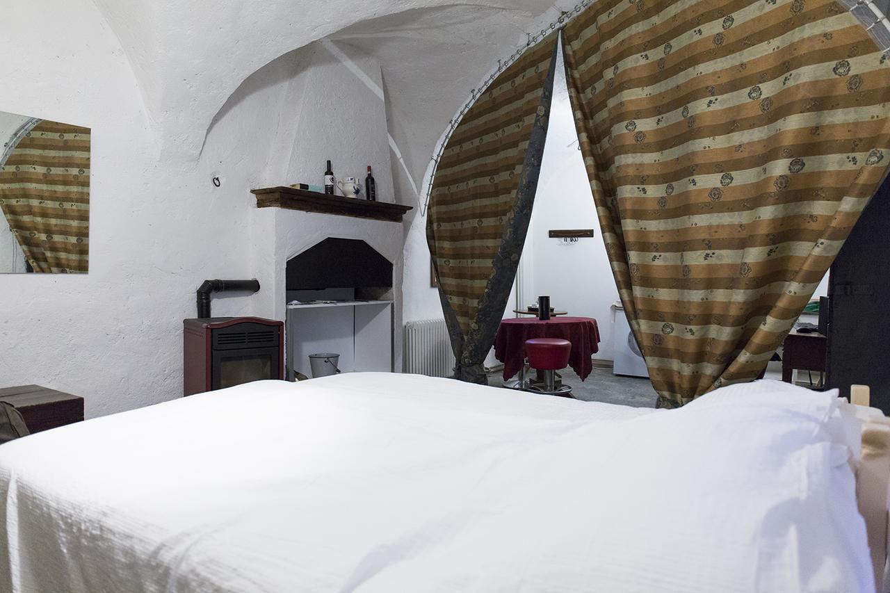 La Stufa Rossa Hotel Sondrio Exterior photo